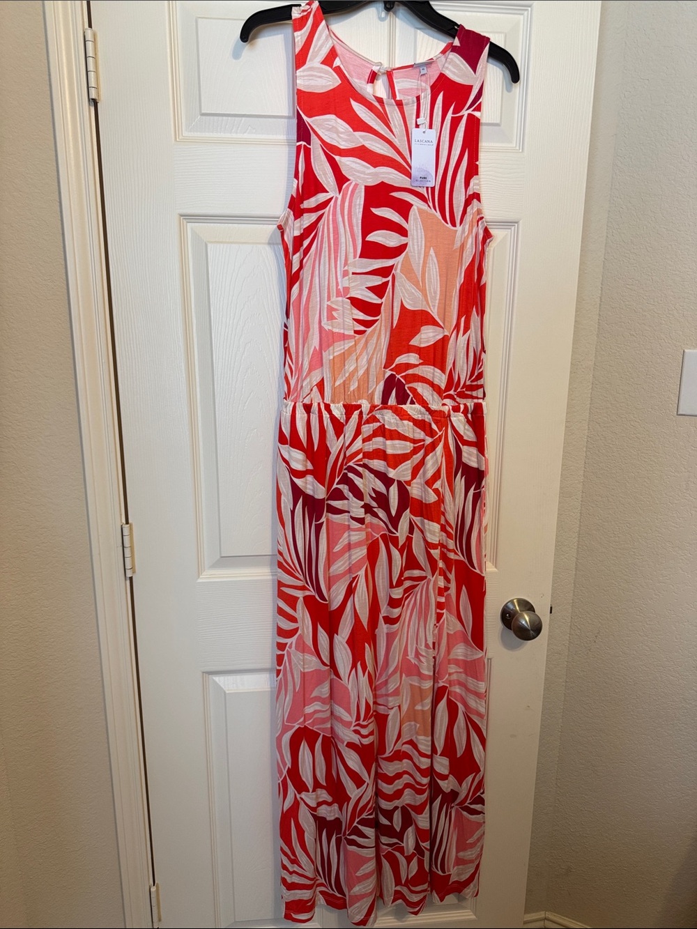 LASCANA Red Leaf-Print Sleeveless Maxi dress